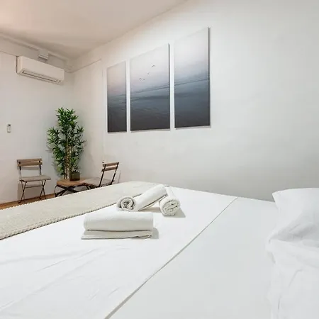 House Old Town アパート