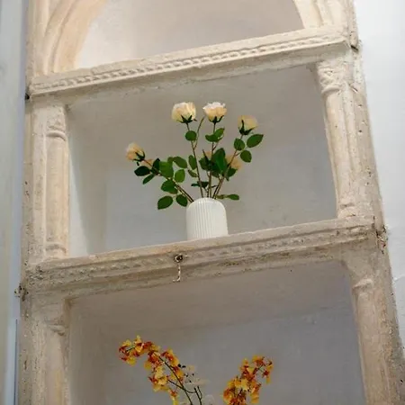 House Old Town Апартаменты