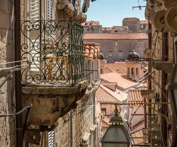 House Old Town شقة دوبروفينك